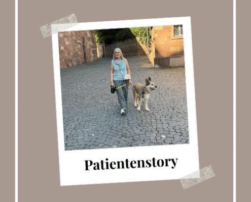 Bild von Patientin beim Spazieren mit Ihrem Hund